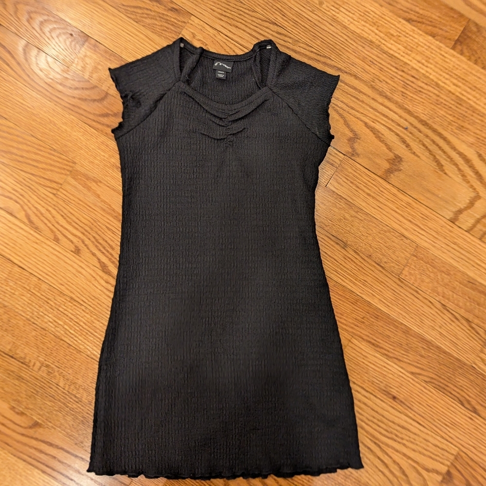 Black light dress